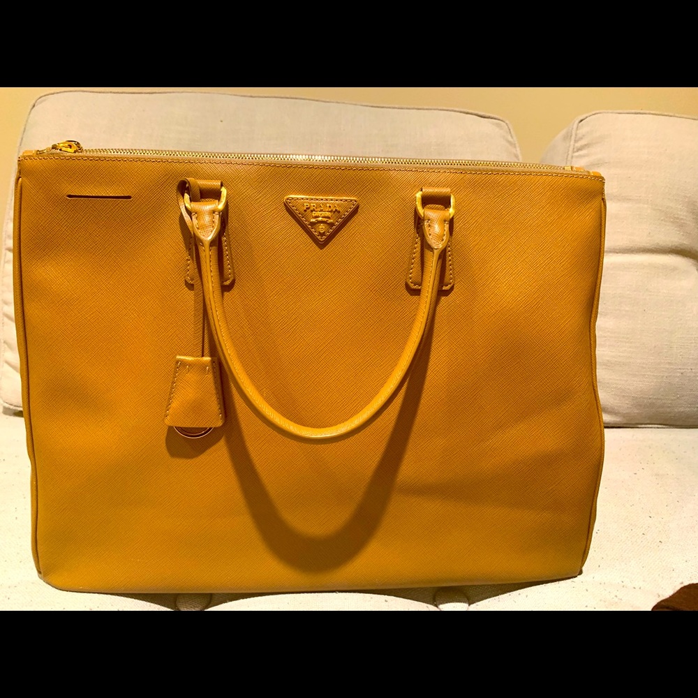 Prada bag saffiano